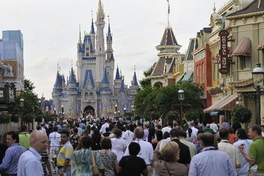 迪士尼夢(mèng)幻聯(lián)動(dòng)，美國旅交會(huì)點(diǎn)亮全球旅行新期待